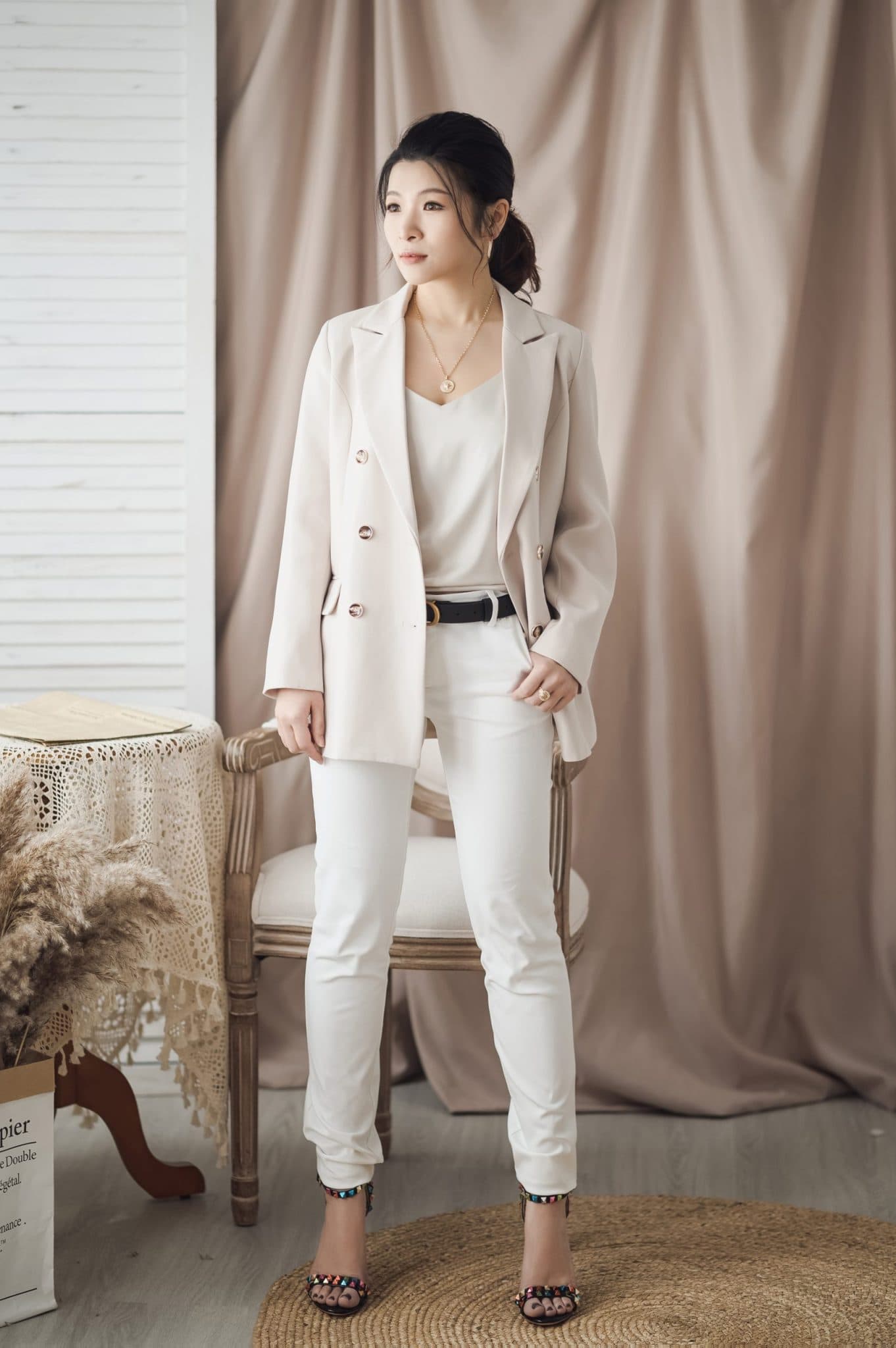 Felinda founder portrait in the atelier